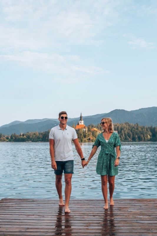 Zwemmen bij het meer van Bled tijdens je vakantie