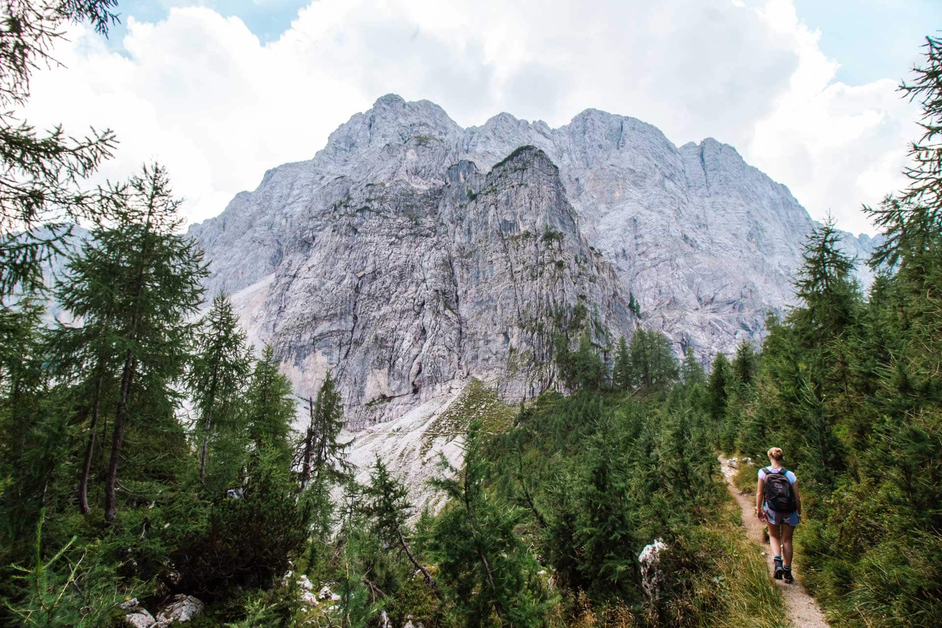 Wandelen in het Triglav Nationaal Park naar de Slemenova Spica