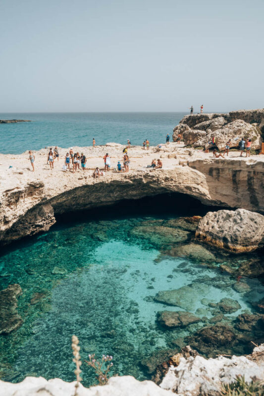 Mooiste plek aan de kust van Puglia Grotta della Poesia