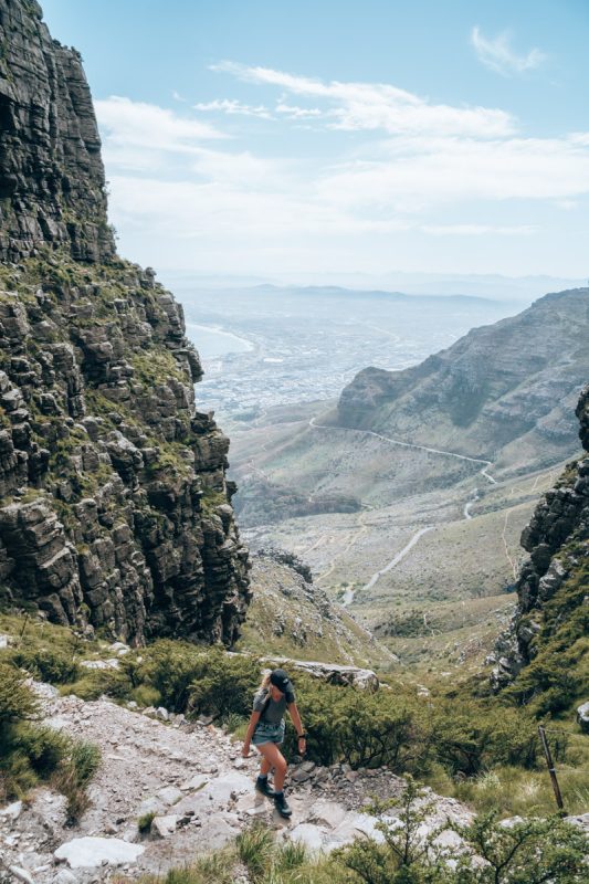 Hike Tafelberg via Platteklip Gorge