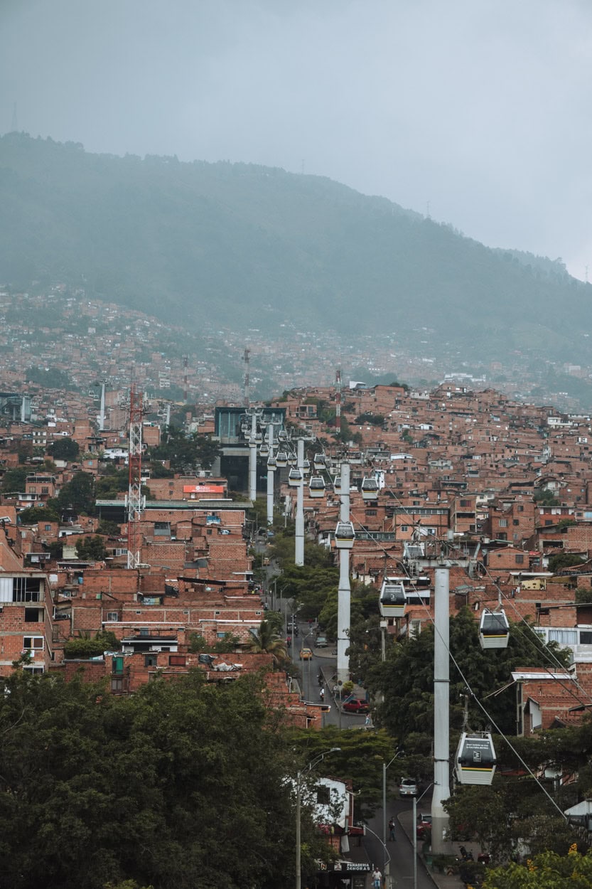 Wat te doen in Medellin tips + waar te verblijven Reisplaatje Wat te doen in Medellin tips + waar te verblijven Reisplaatje