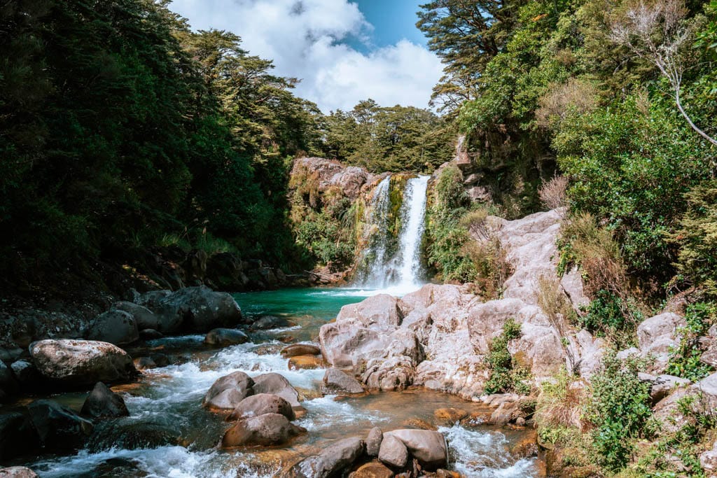 LOTR Locatie Tongariro National Park: Tawhai Falls Walk (Gollumโs Pools)