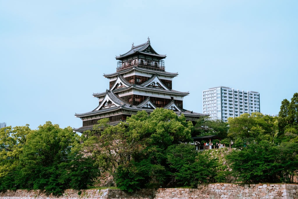Kasteel bezoeken in Hiroshima in Japan 